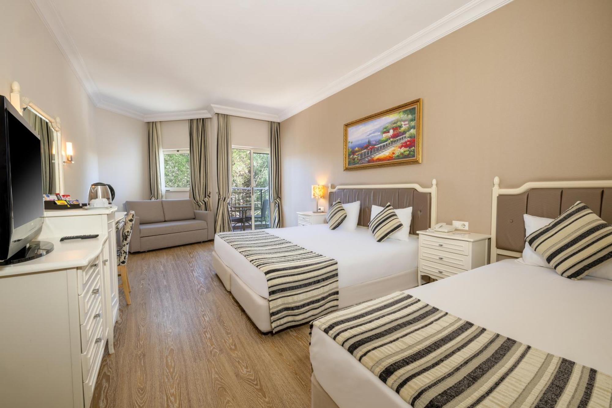 Crystal Tat Beach Golf Resort & Spa Belek Esterno foto