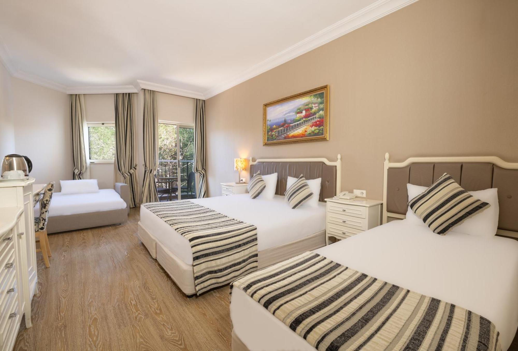 Crystal Tat Beach Golf Resort & Spa Belek Esterno foto