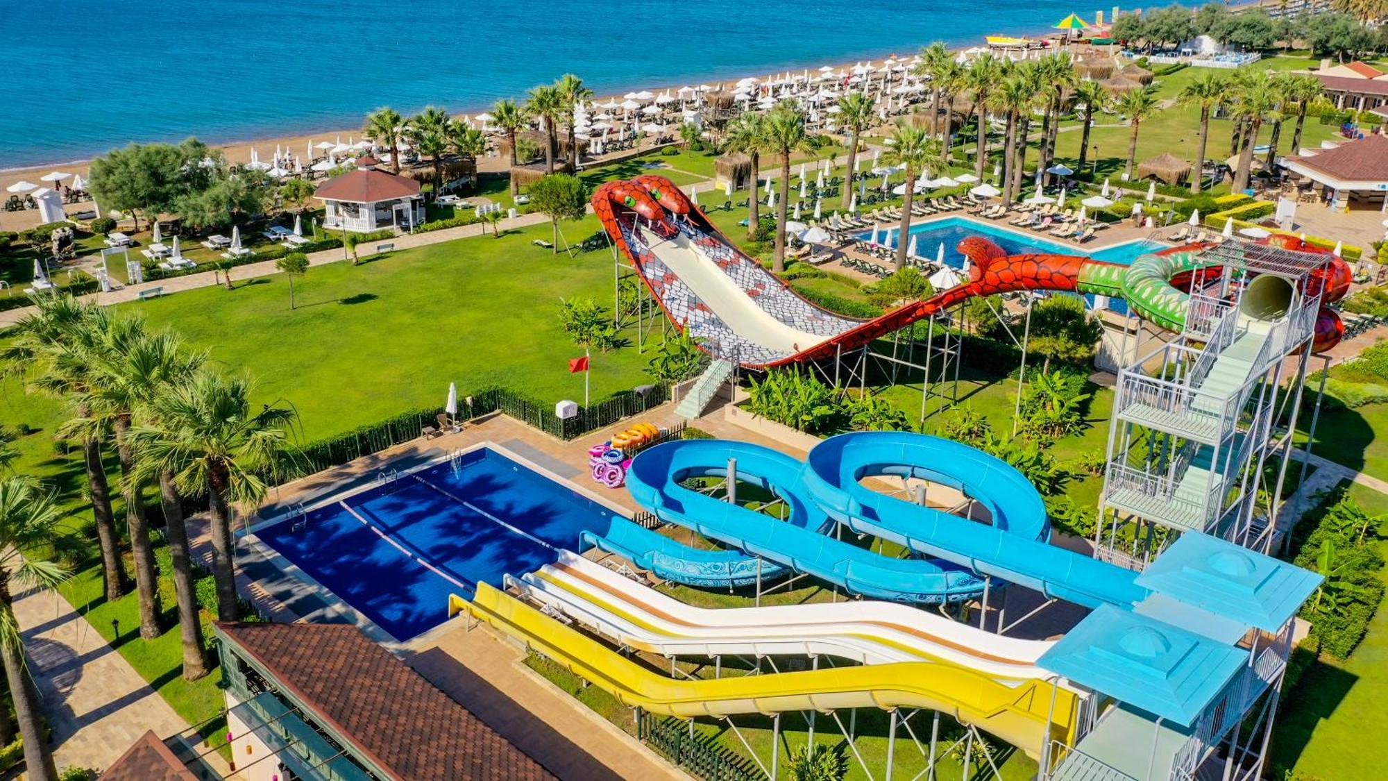 Crystal Tat Beach Golf Resort & Spa Belek Esterno foto